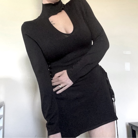 Black Keyhole Long Sleeve Lace Up Side Mini Dress - Picture 3 of 16